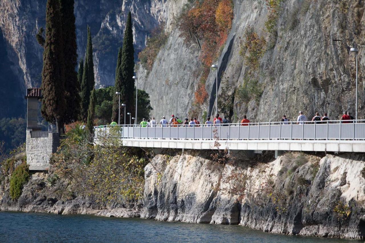 Hotel Paradiso Conca D'Oro Torbole Sul Garda Eksteriør bilde